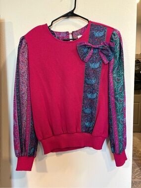 Vintage 80s Anthony Sicari Fuchsia Paisley Silk Sleeve Bow Sweater